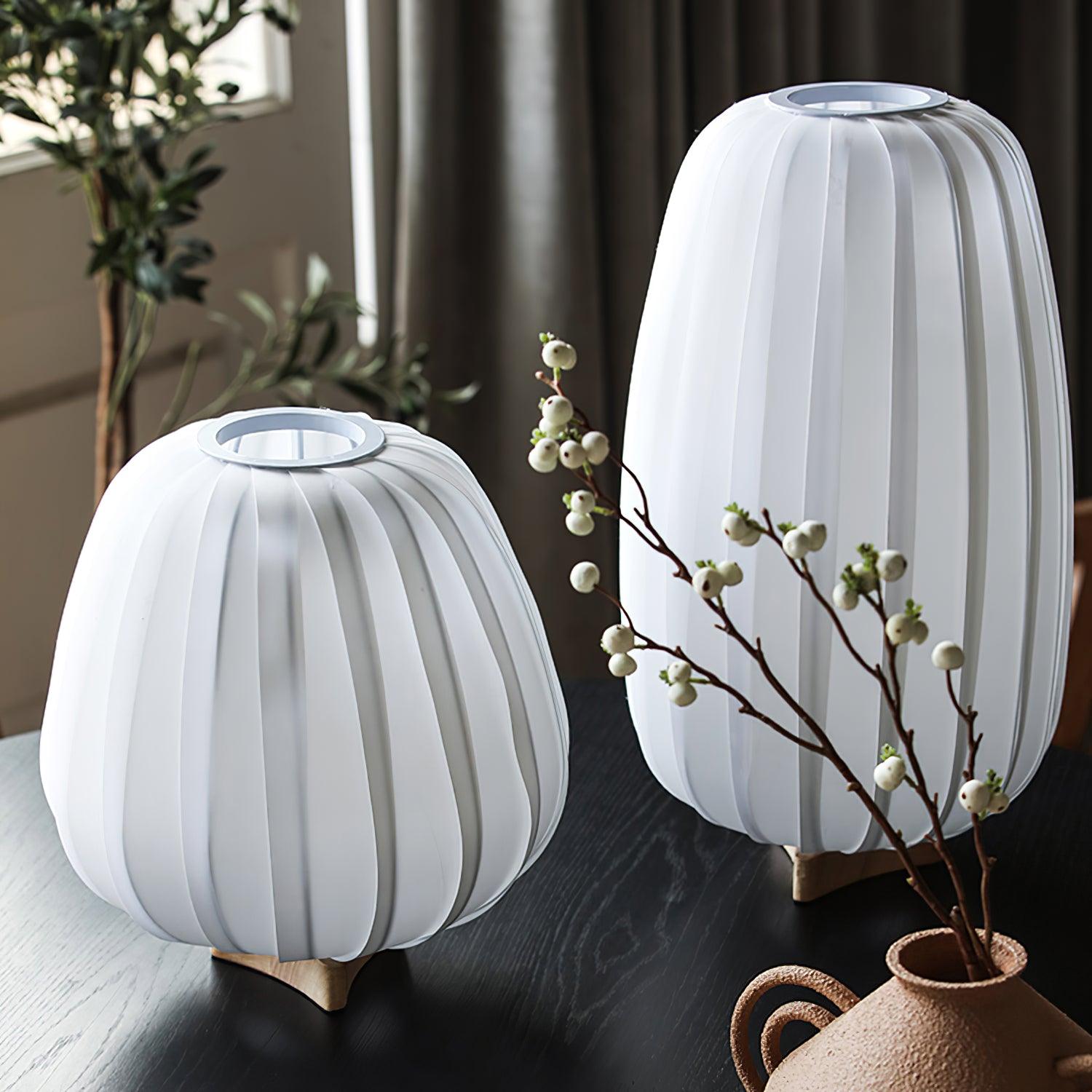 Fabric Minimalist Table Lamp - Vakkerlight