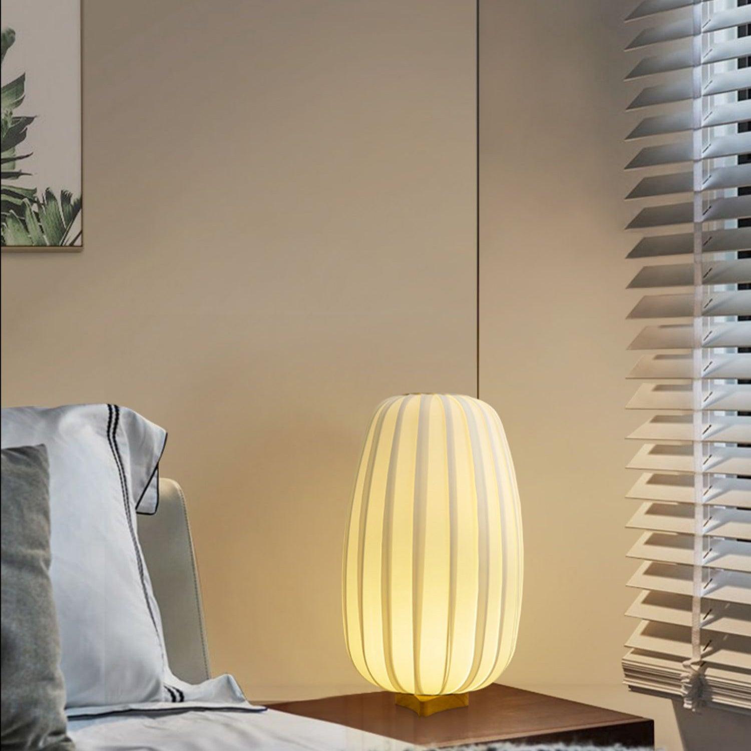 Fabric Minimalist Table Lamp - Vakkerlight
