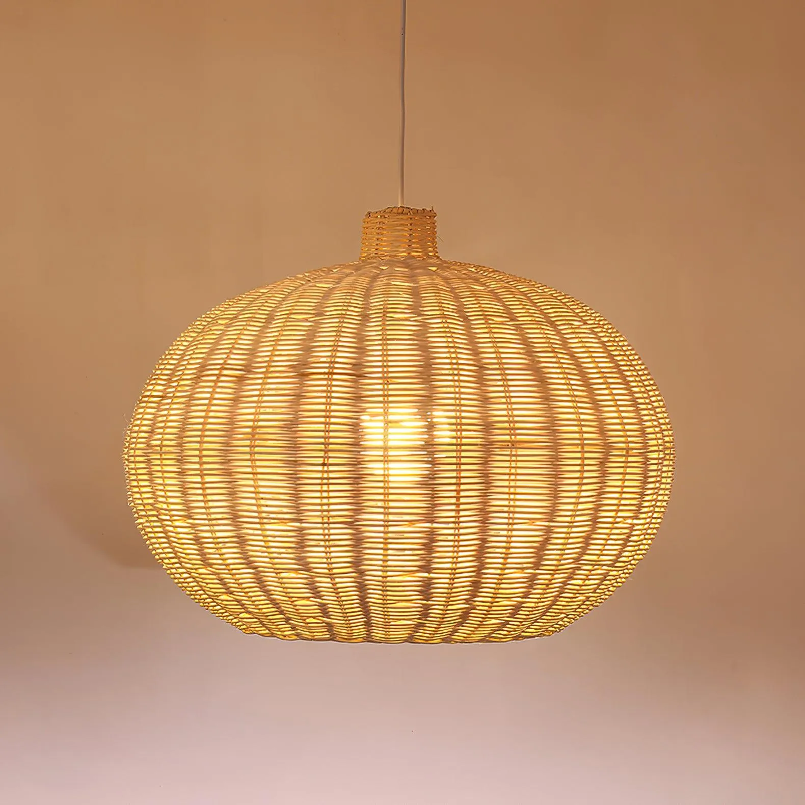 Vintage Rattan Pendant Lamp - Vakkerlight