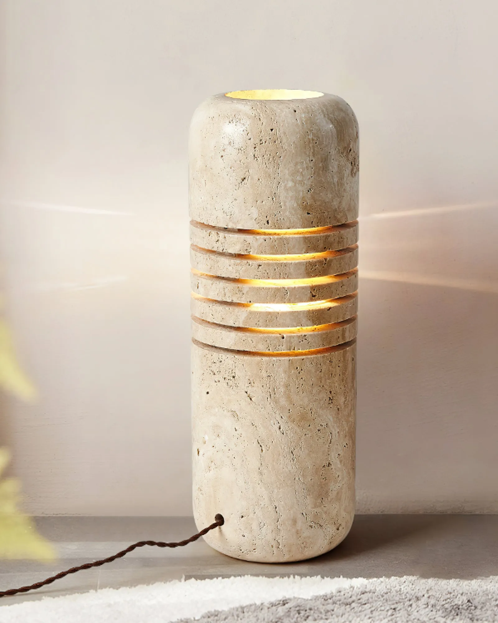 Big Stone Bucket Floor Lamp - Vakkerlight