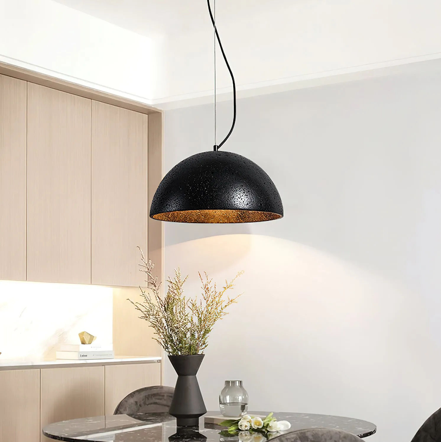 Crescent Glow Pendant Lamp - Vakkerlight