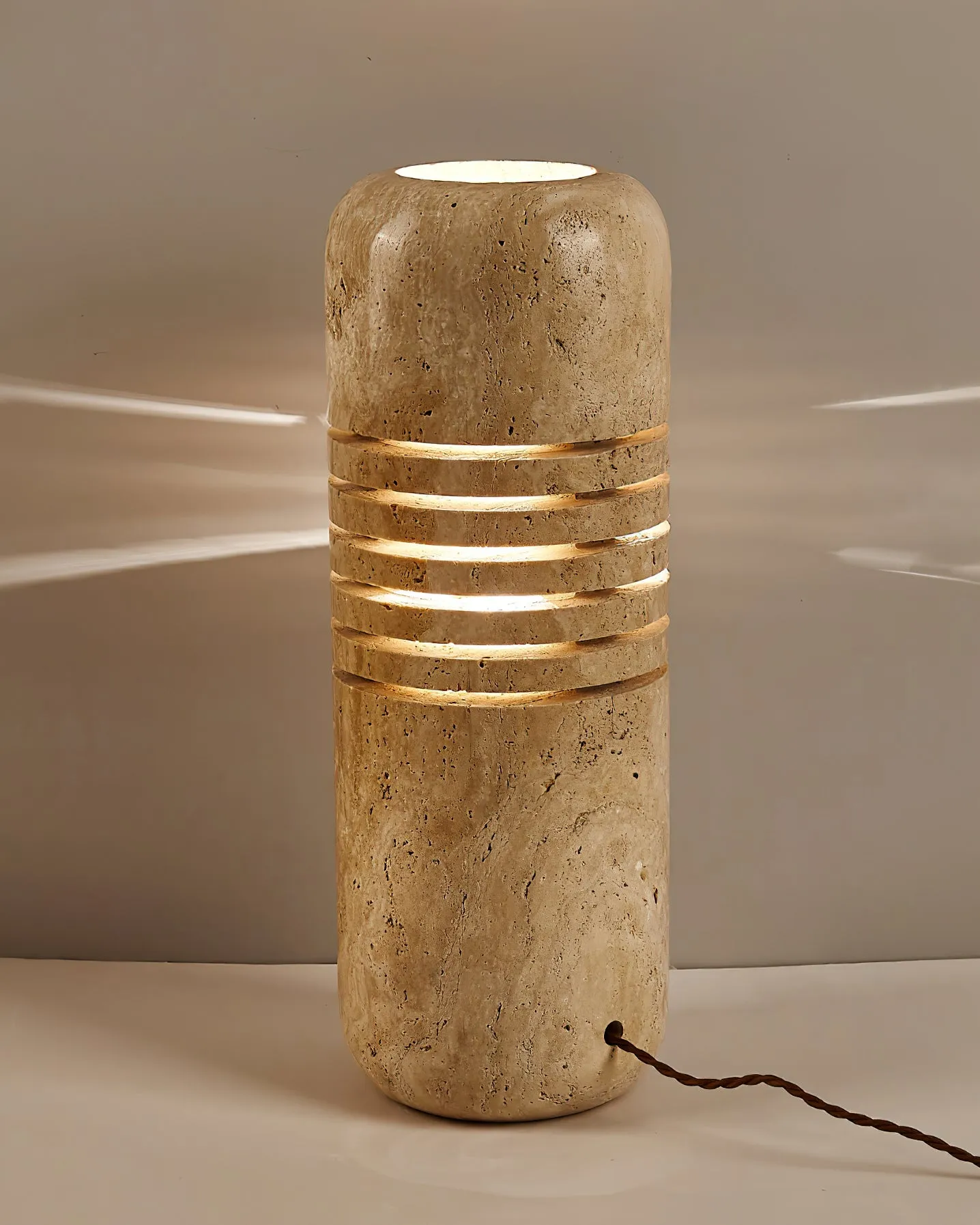 Big Stone Bucket Floor Lamp - Vakkerlight