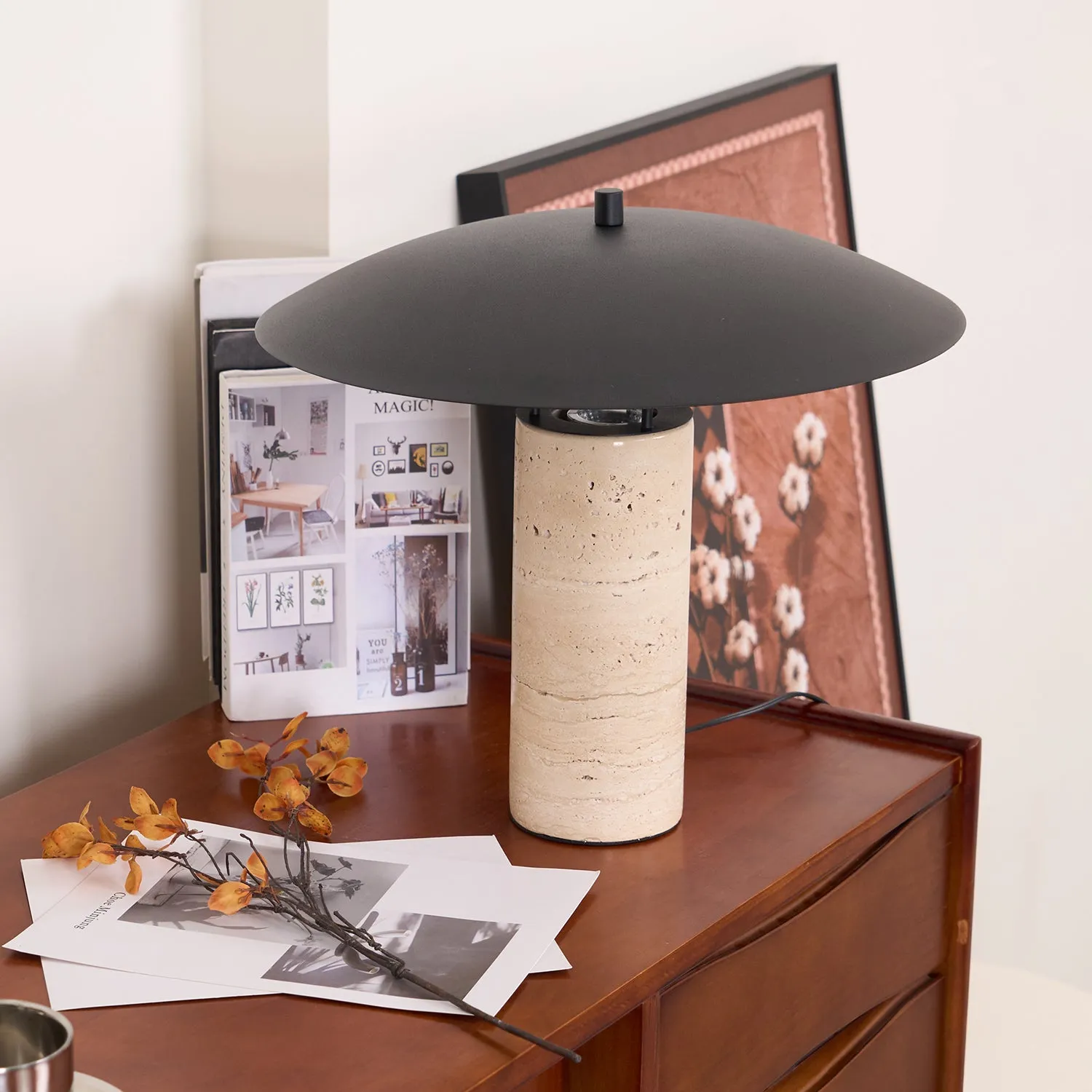 Luna Table Lamp - Vakkerlight
