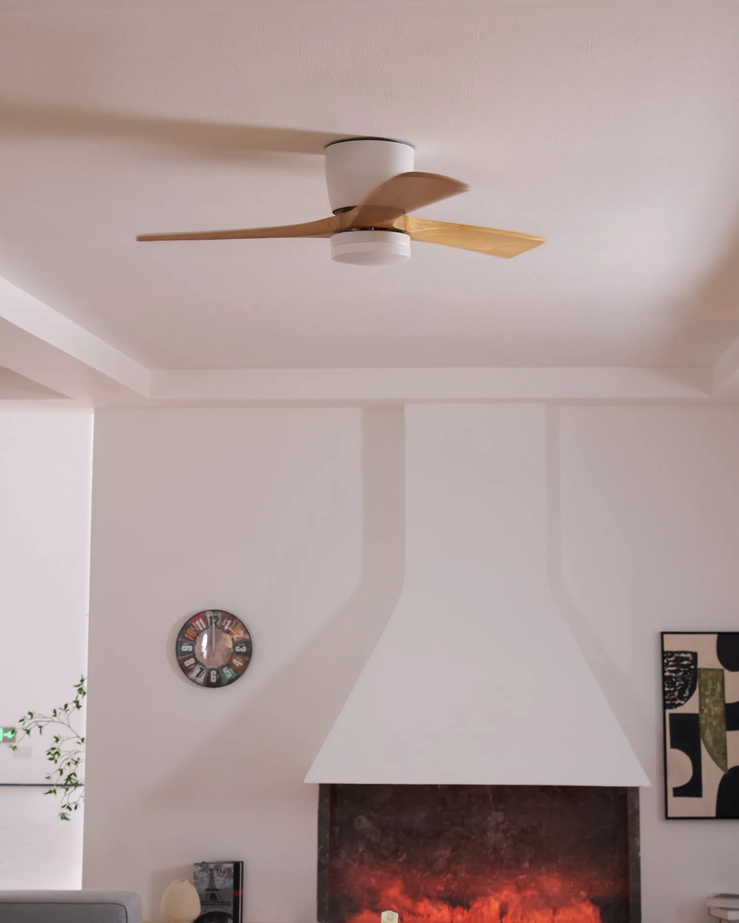 Nordic Wooden 42"/48" Ceiling Fan Light - Vakkerlight