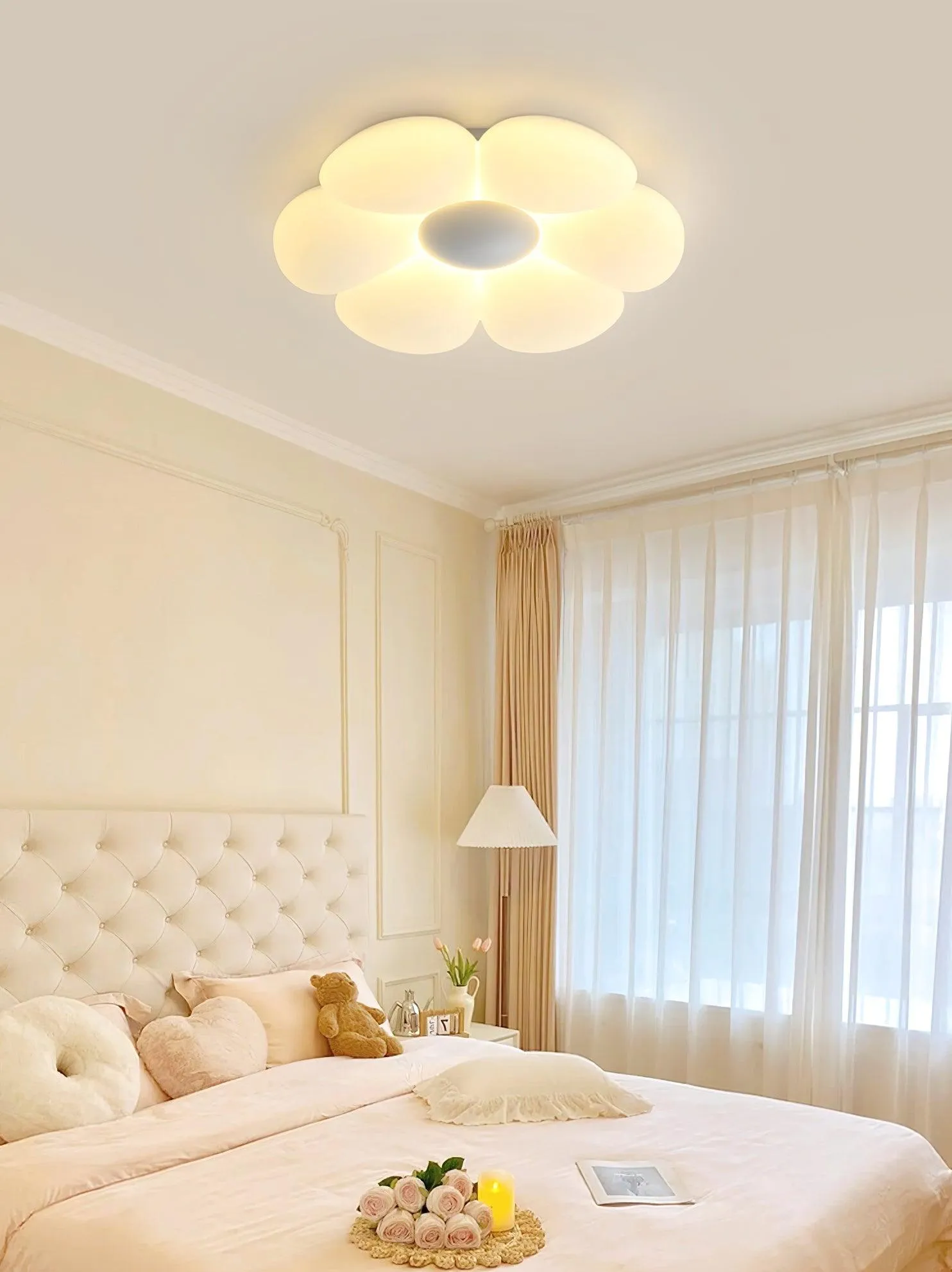 Six - leaf Flower Kids Room Ceiling Lamp - Vakkerlight