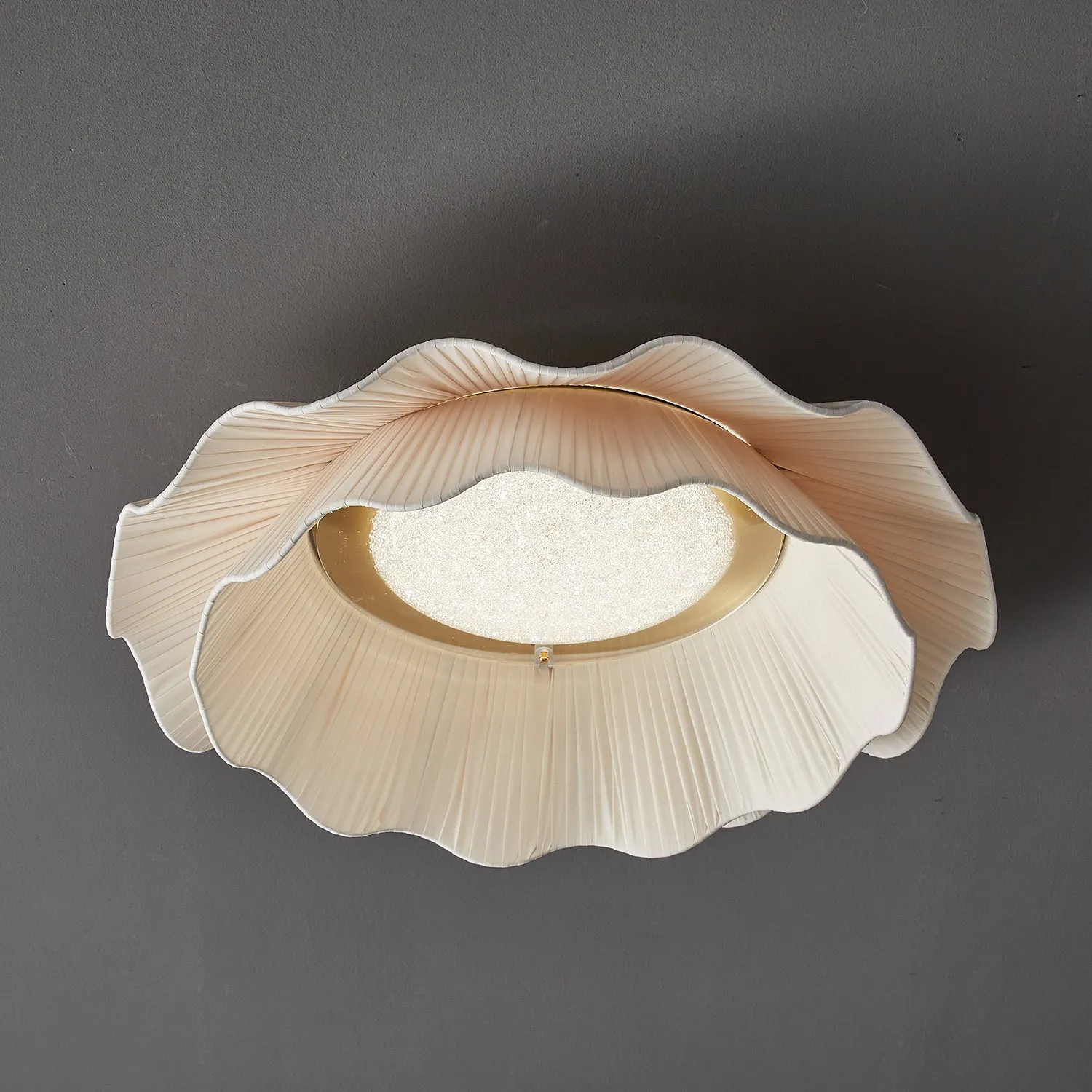 Arwen Fabric Wave Ceiling Lamp - Vakkerlight