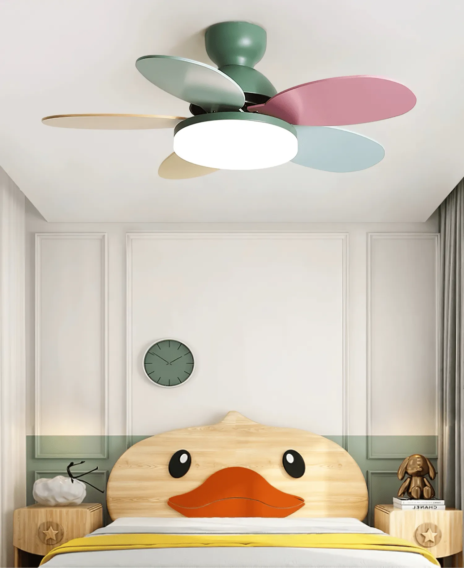 Petalo Ceiling Fan Light - Vakkerlight