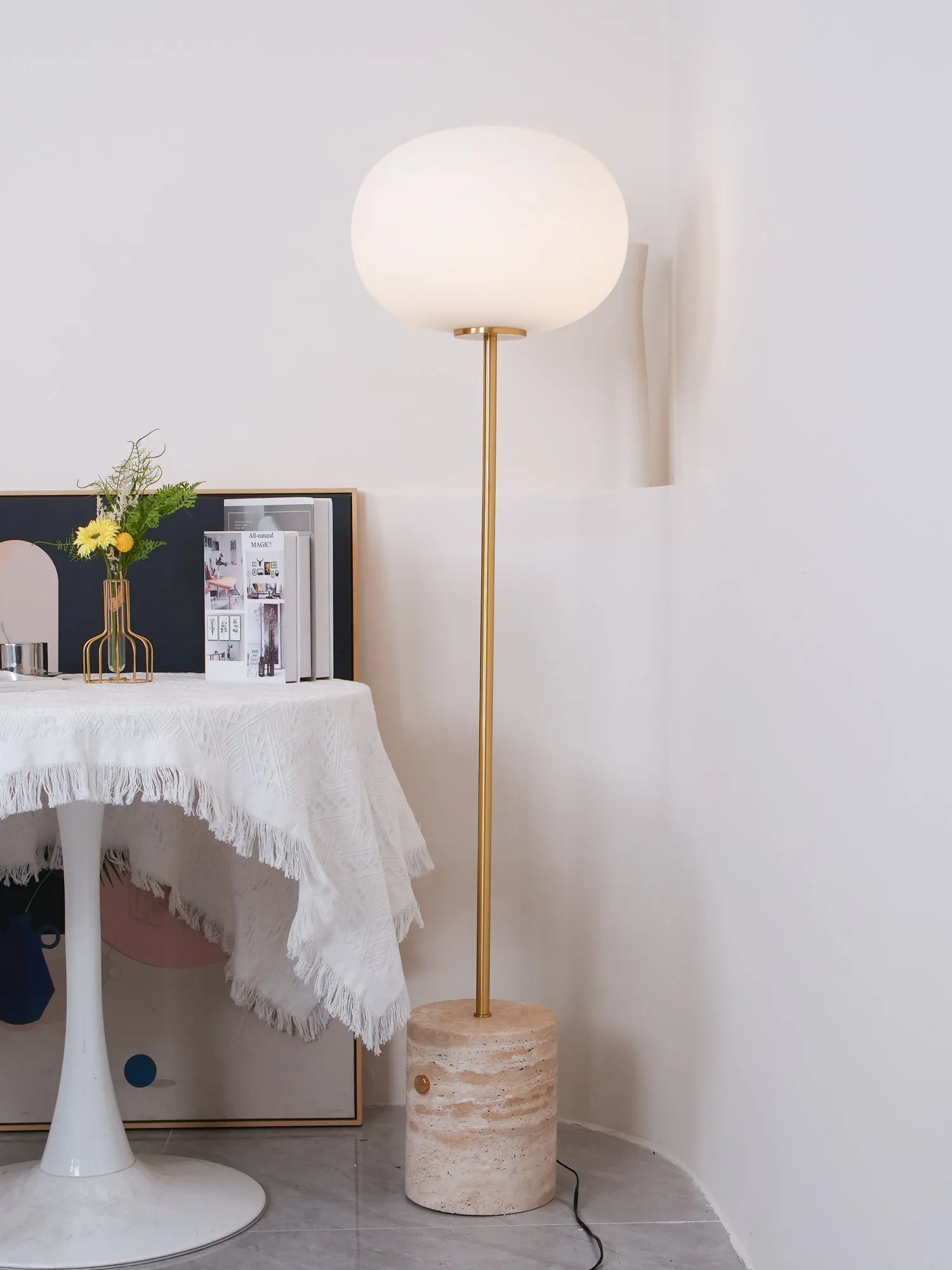Jwda Floor Lamp - Vakkerlight