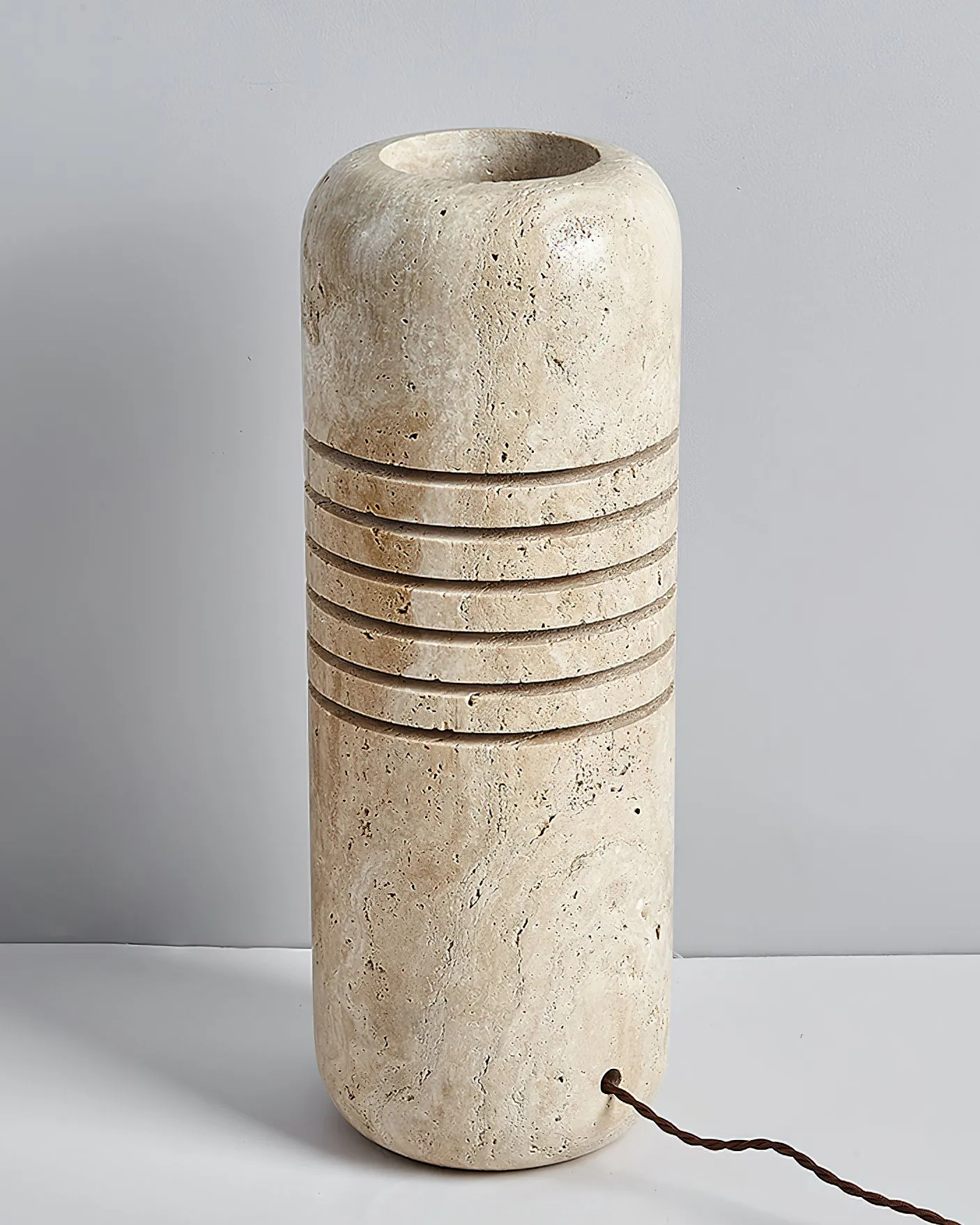 Big Stone Bucket Floor Lamp - Vakkerlight