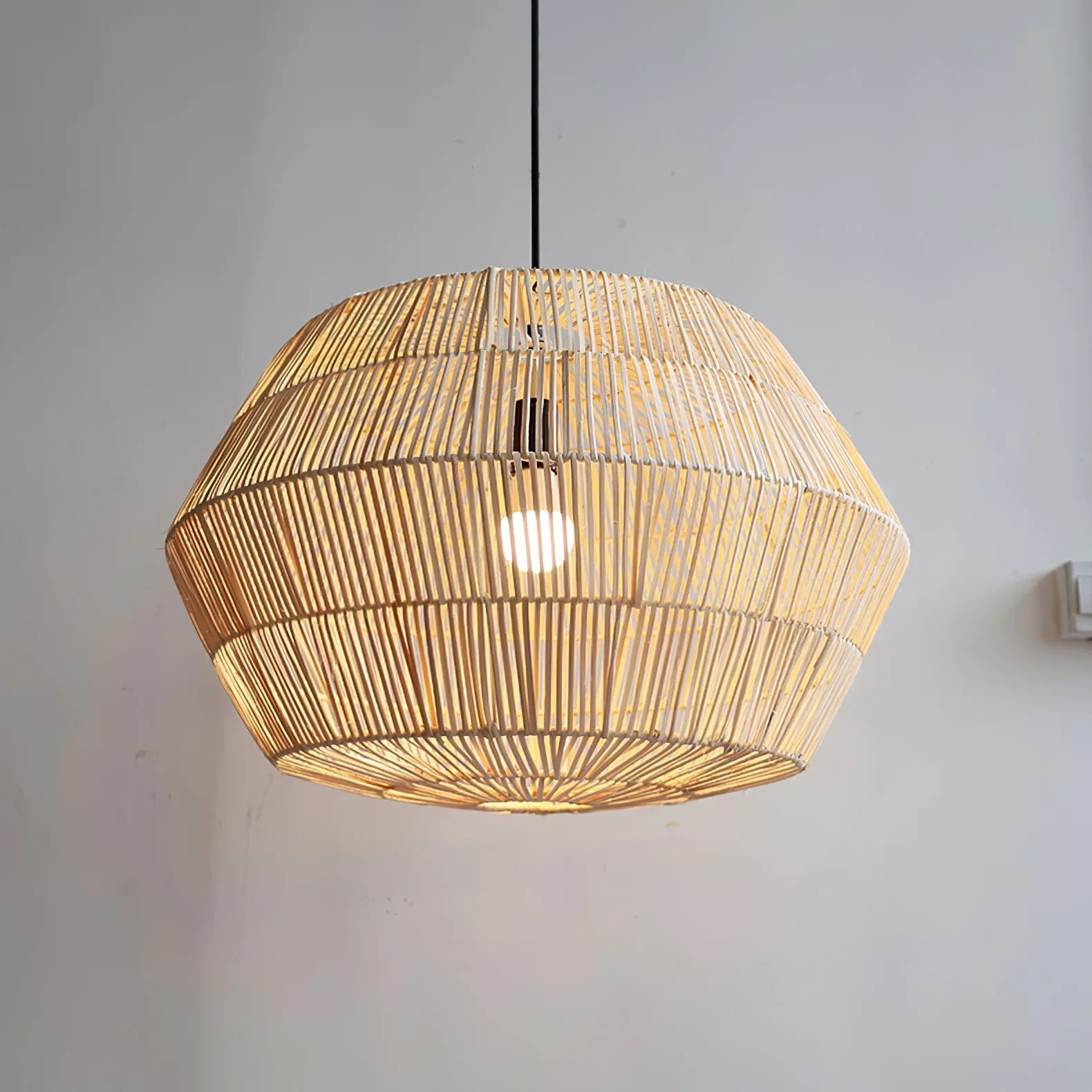 Sora Rattan Pendant Light - Vakkerlight