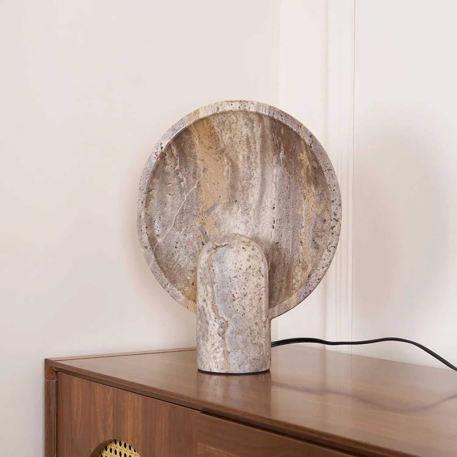 Eclipse Stone Table Lamp - Vakkerlight