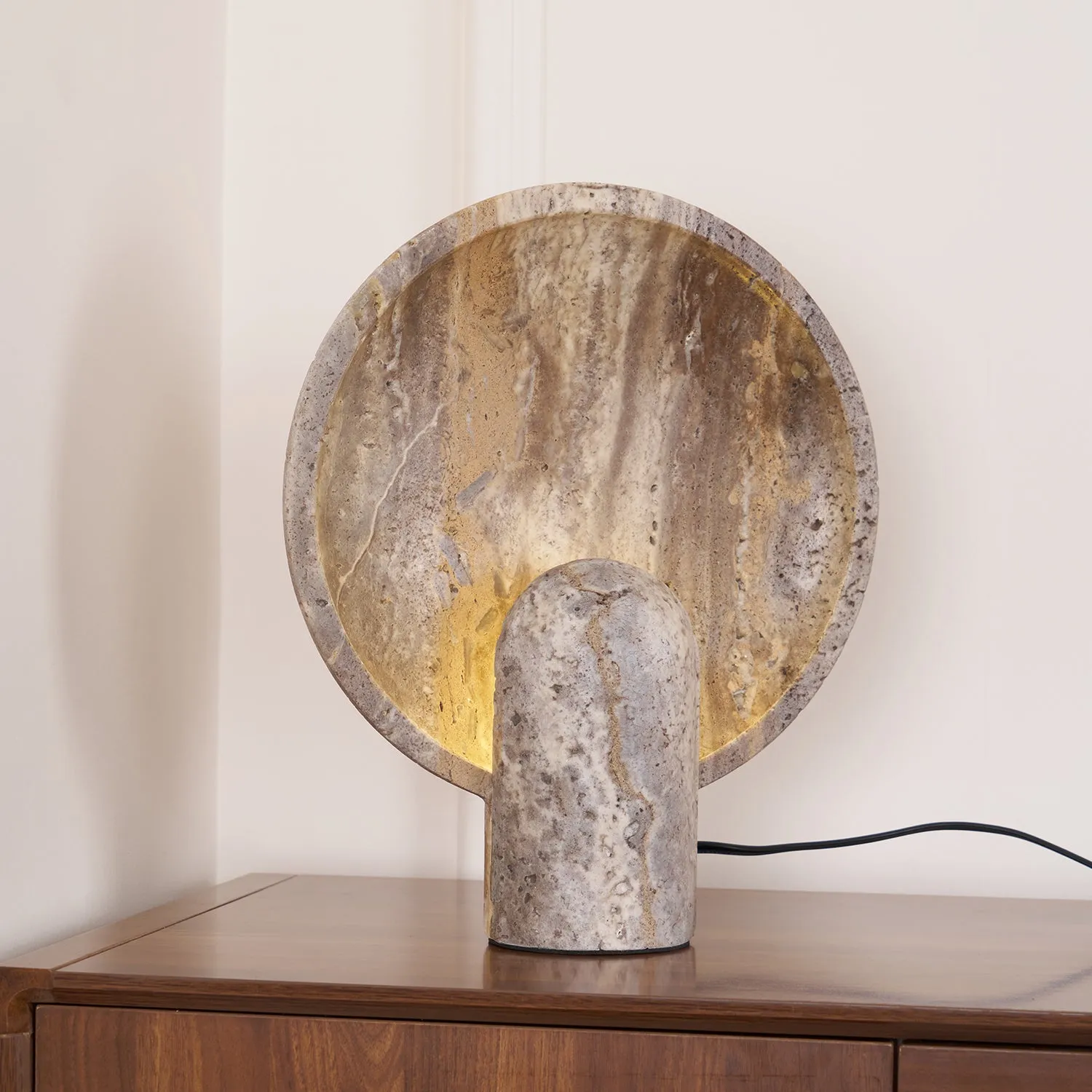 Eclipse Stone Table Lamp - Vakkerlight