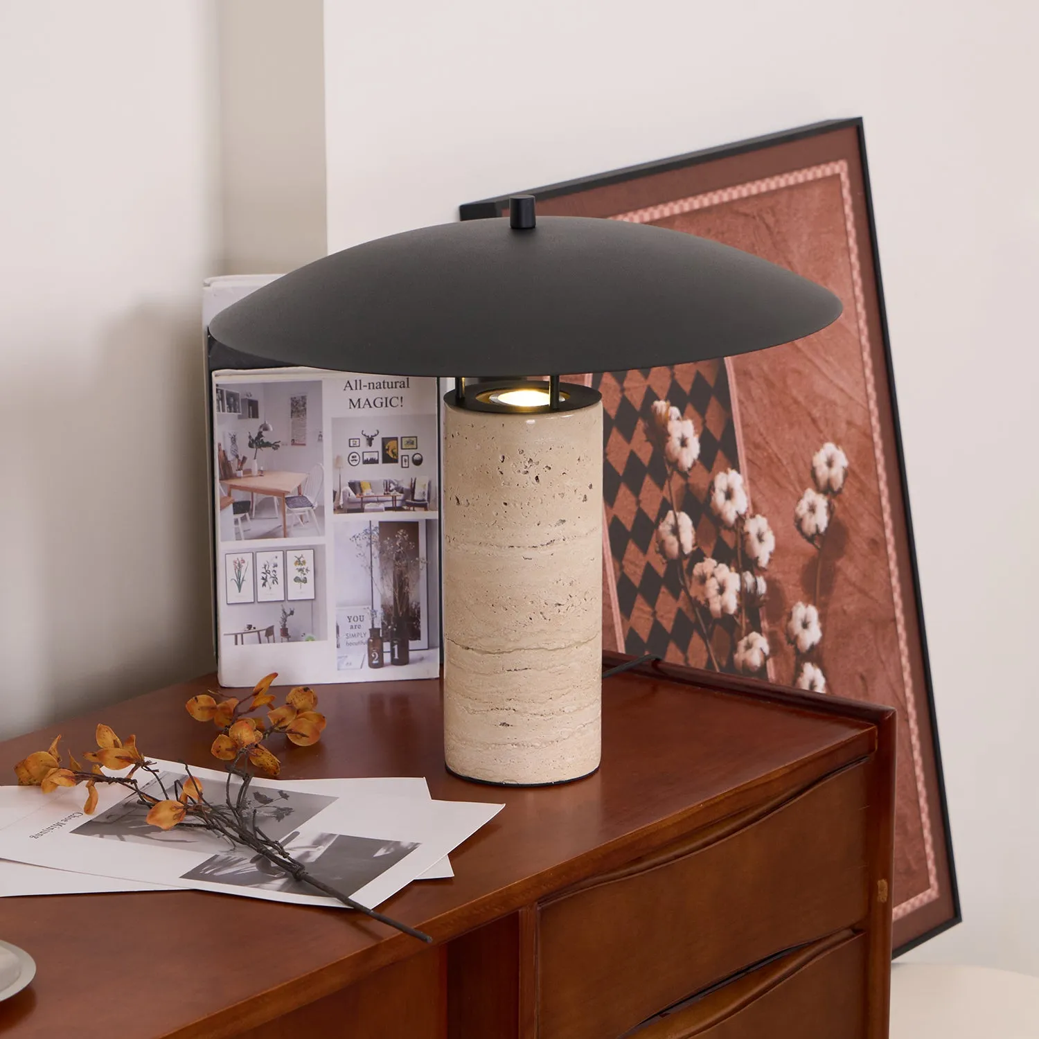 Luna Table Lamp - Vakkerlight