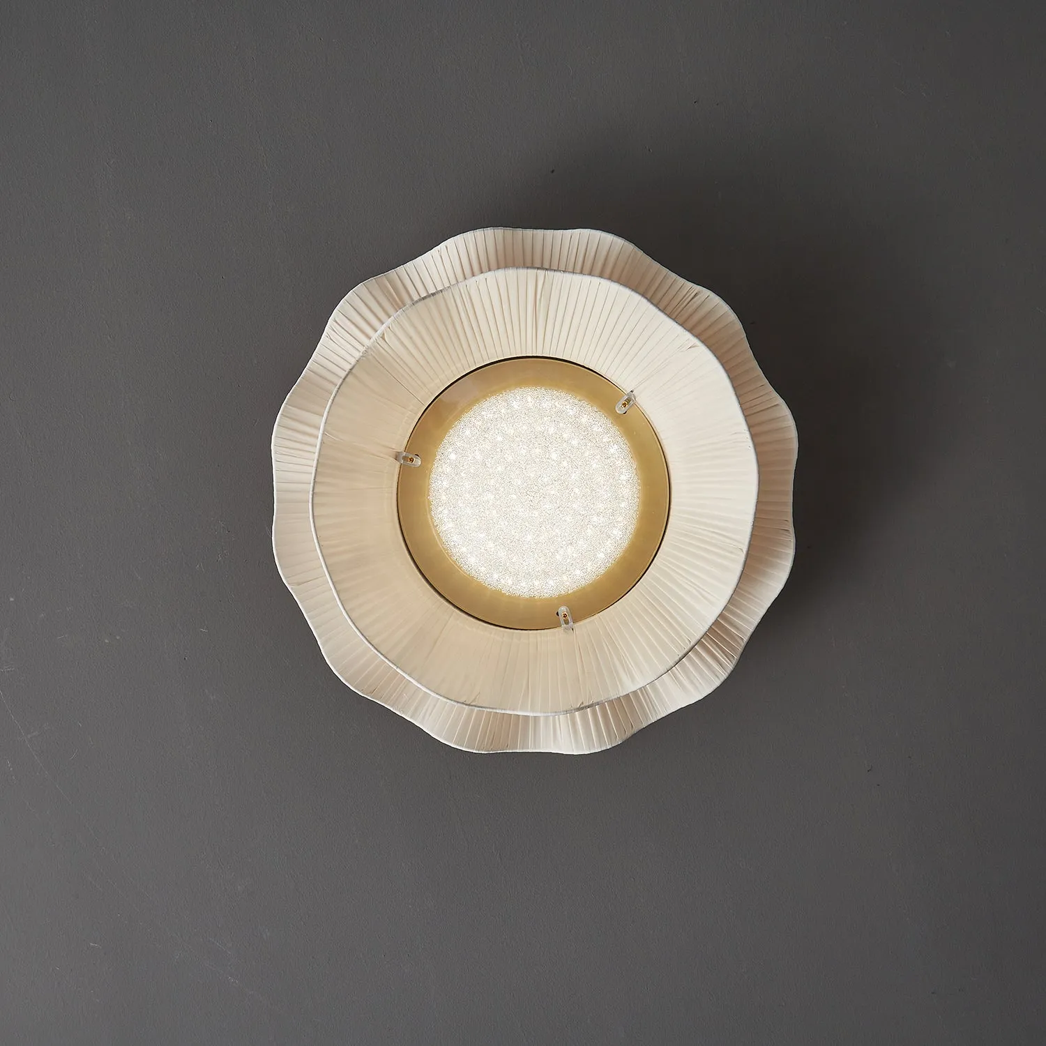 Arwen Fabric Wave Ceiling Lamp - Vakkerlight