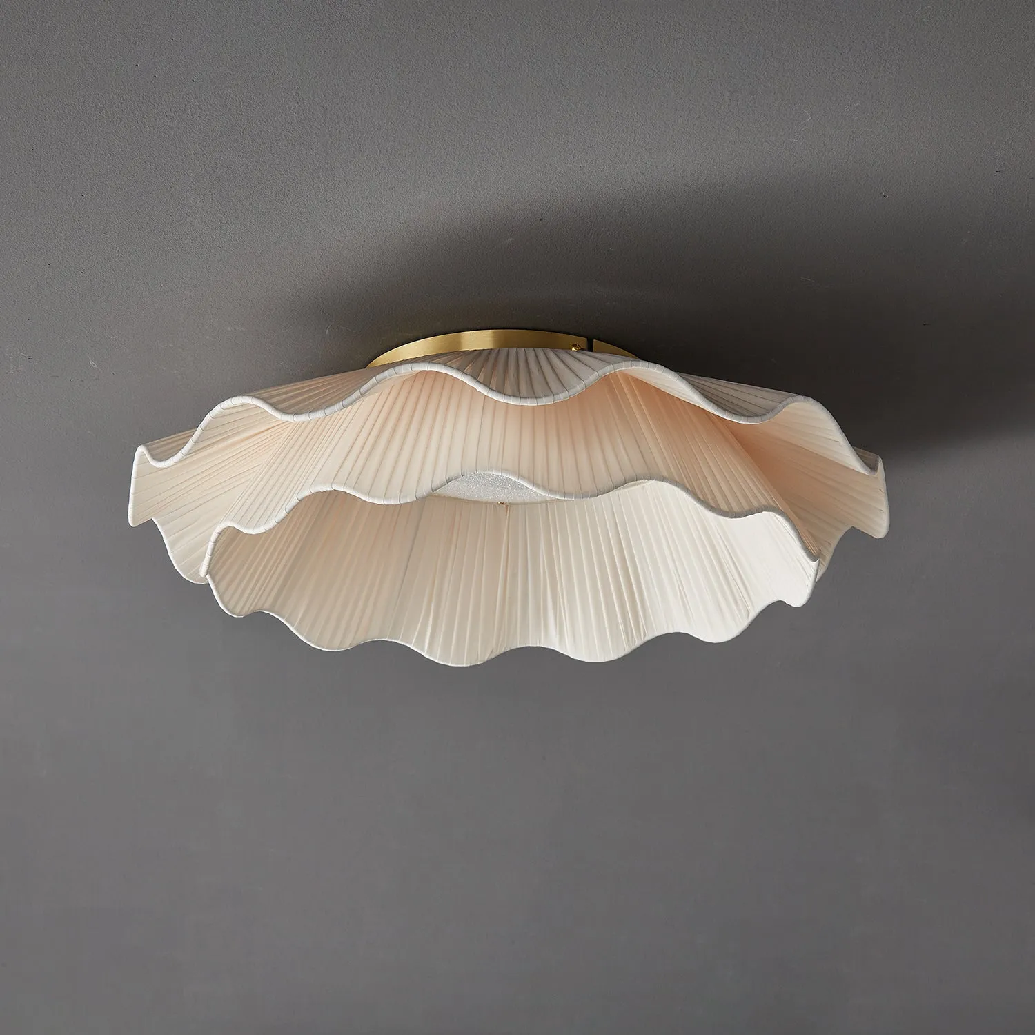 Arwen Fabric Wave Ceiling Lamp - Vakkerlight