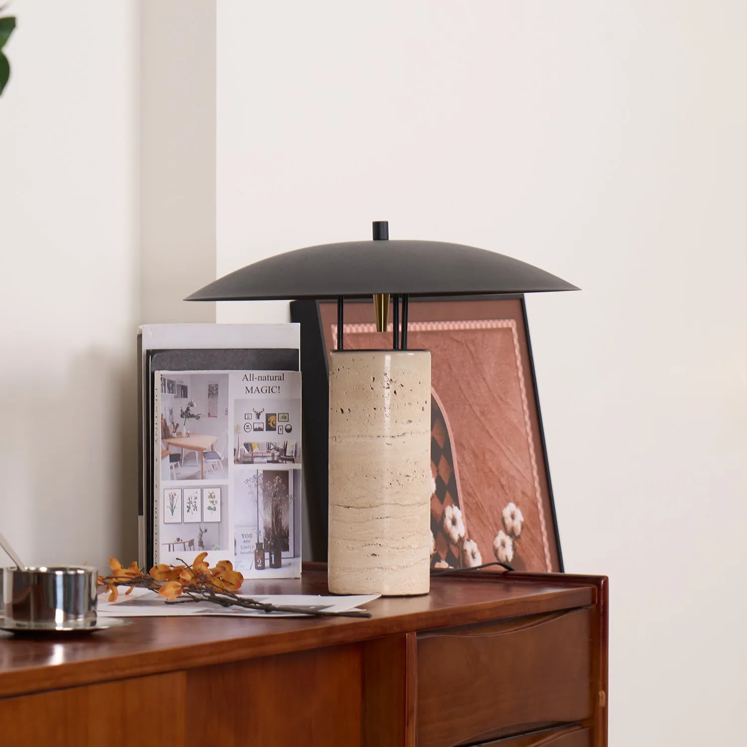 Luna Table Lamp - Vakkerlight