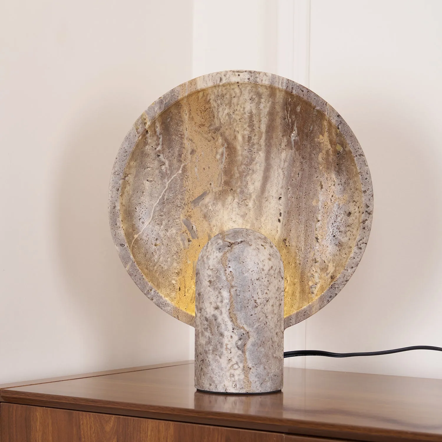 Eclipse Stone Table Lamp - Vakkerlight