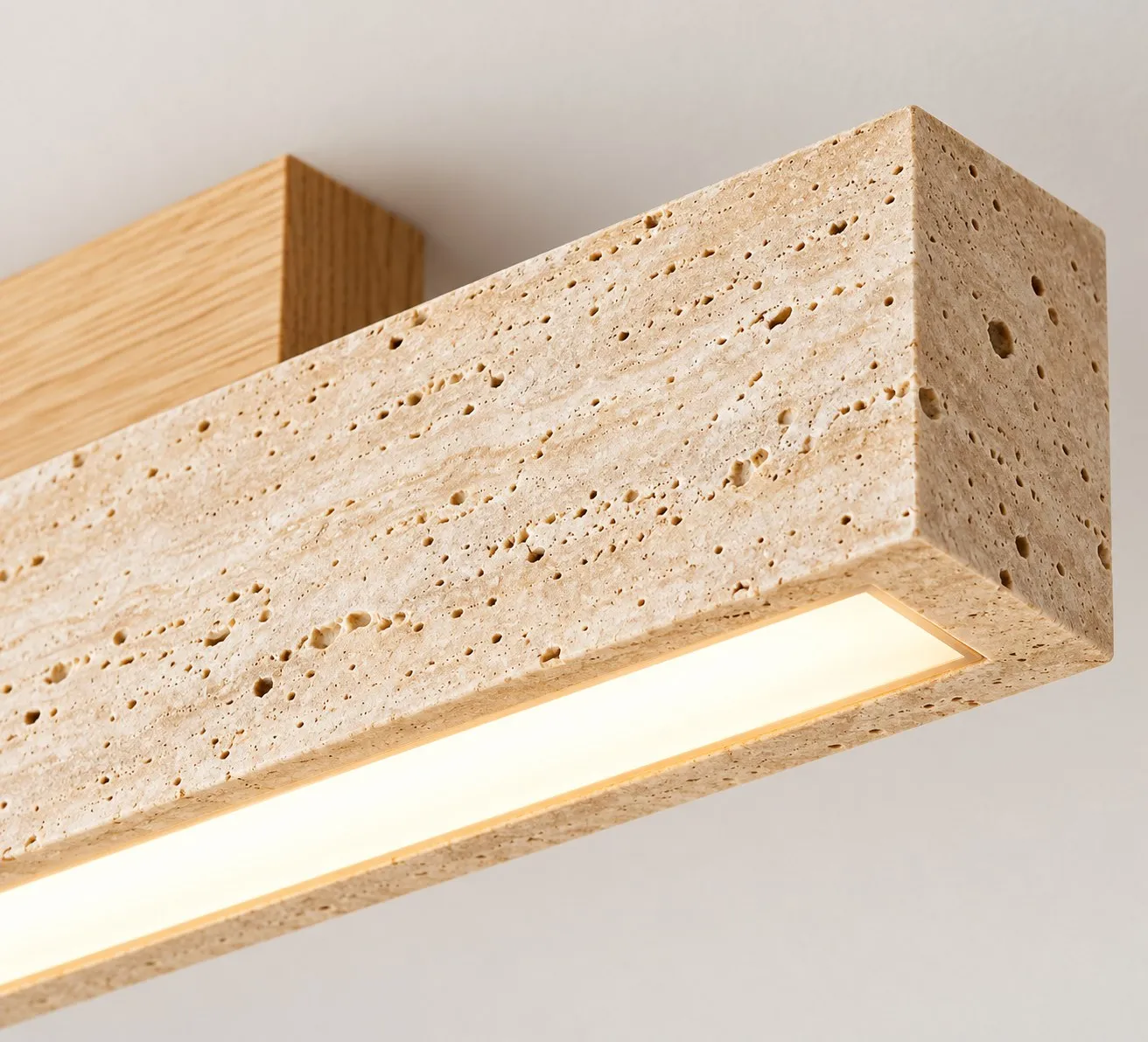 Stone end and lit slot